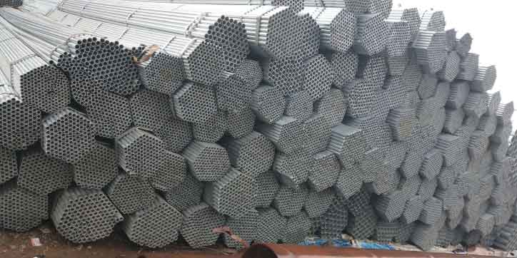 DN100镀锌无缝管